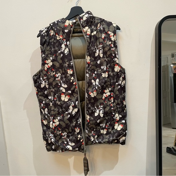 Lululemon Athletica reversible Floral Puffer Vest - Picture 1 of 8